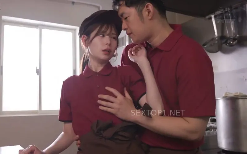 đi làm thêm ở quán rượu phụ người chồng thu nhập, bà xã phải lòng cậu học sinh trẻ